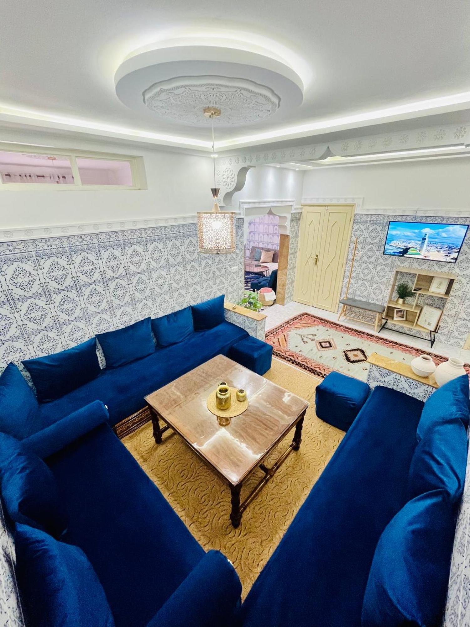 Apartment With Ac, Patio And Rooftop Appartement Climatise Avec Patio Et Toit Terrasse Марракеш Экстерьер фото